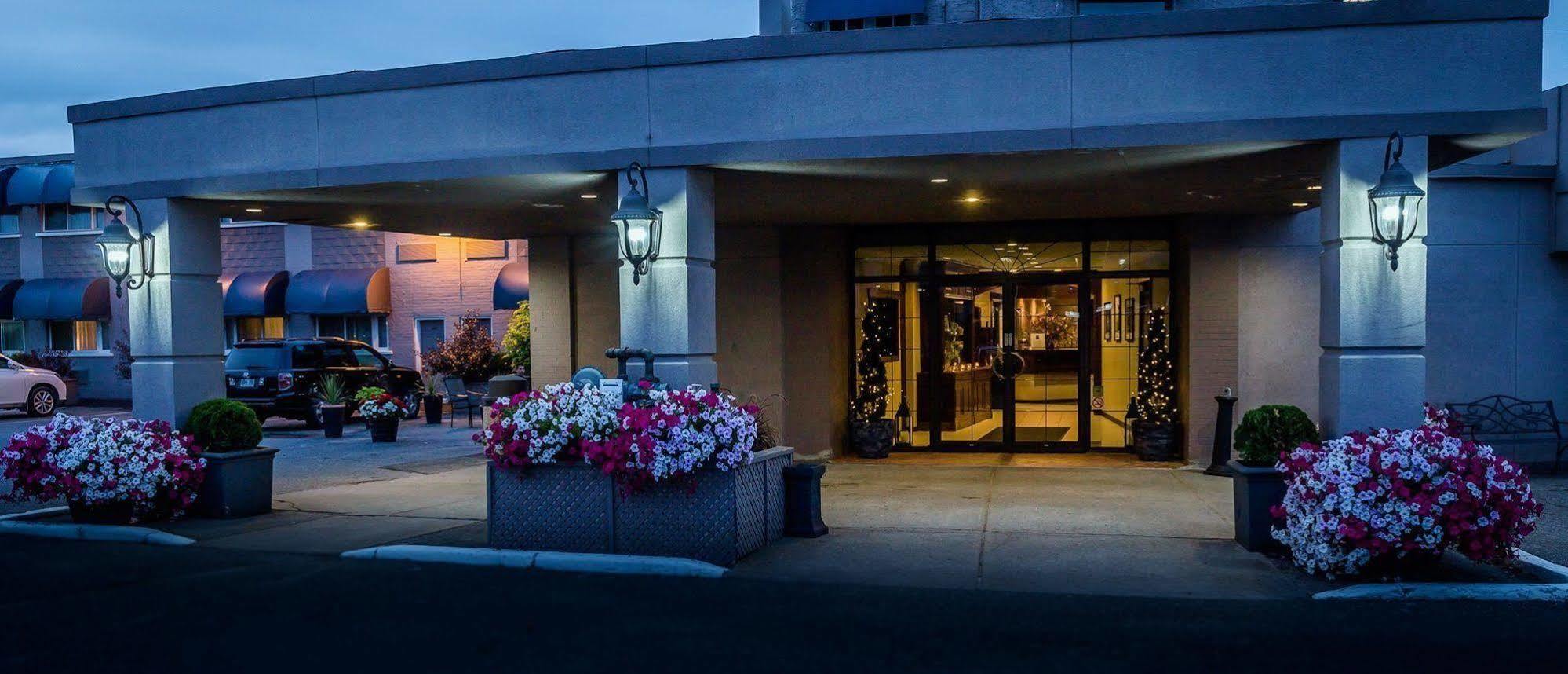 Ambassador Hotel Sudbury Exterior photo